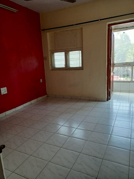 2BHK Flat on rent at Mithchowki, Marve Road, Malad West. Rose Manor CHSL.-1