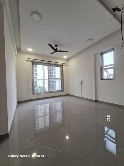 Re-Sale Flat 3BHK-for sale in Malad West